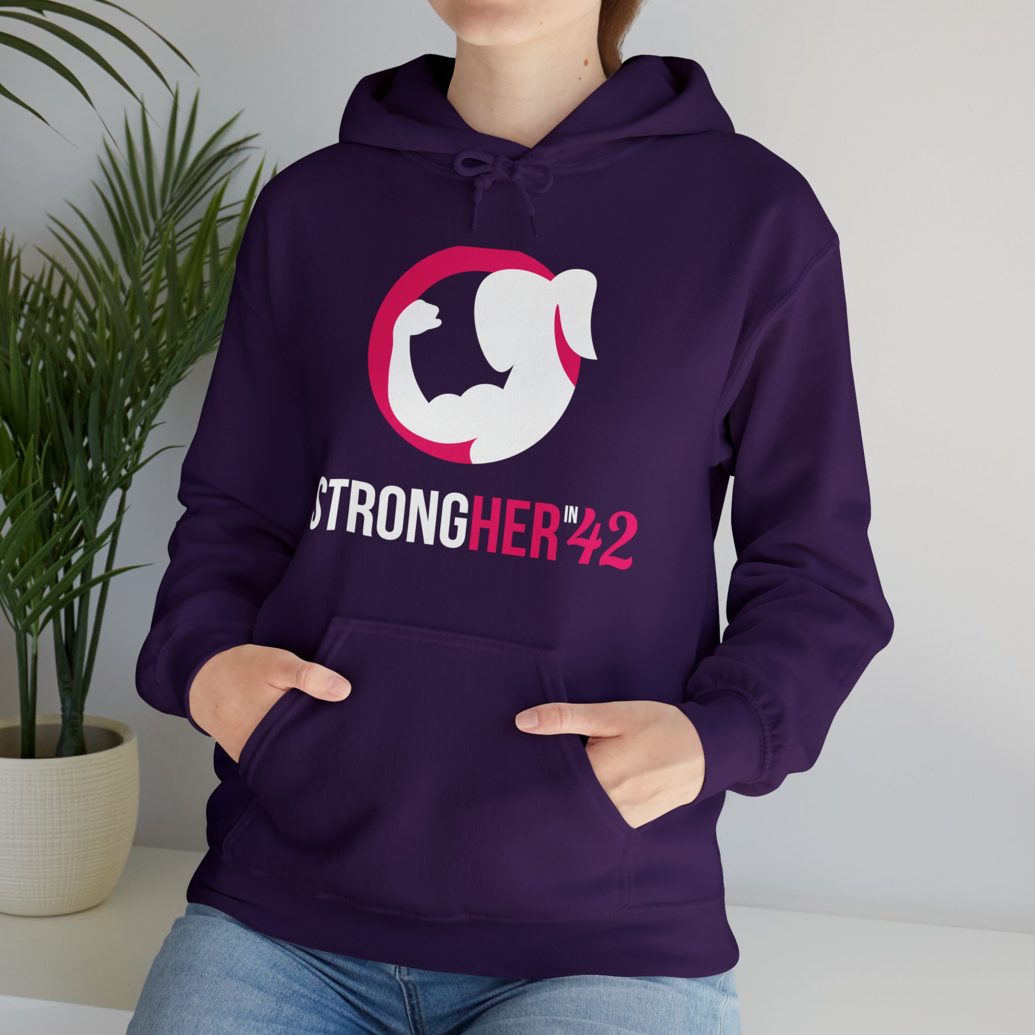 Strong Her in 42 - Classic Color Logo - Unisex Heavy Blend Hooded Sweatshirt