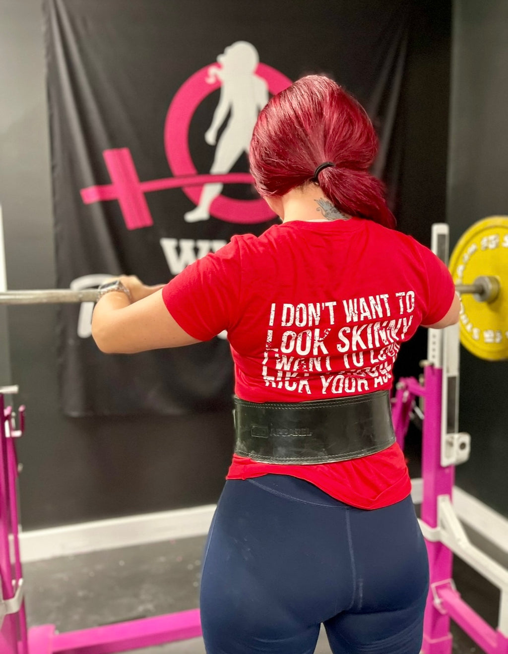 I DON'T WANT TO LOOK SKINNY I WANT TO LOOK LIKE I CAN KICK YOUR ASS - Women's Softstyle Tee - Distressed White Logo